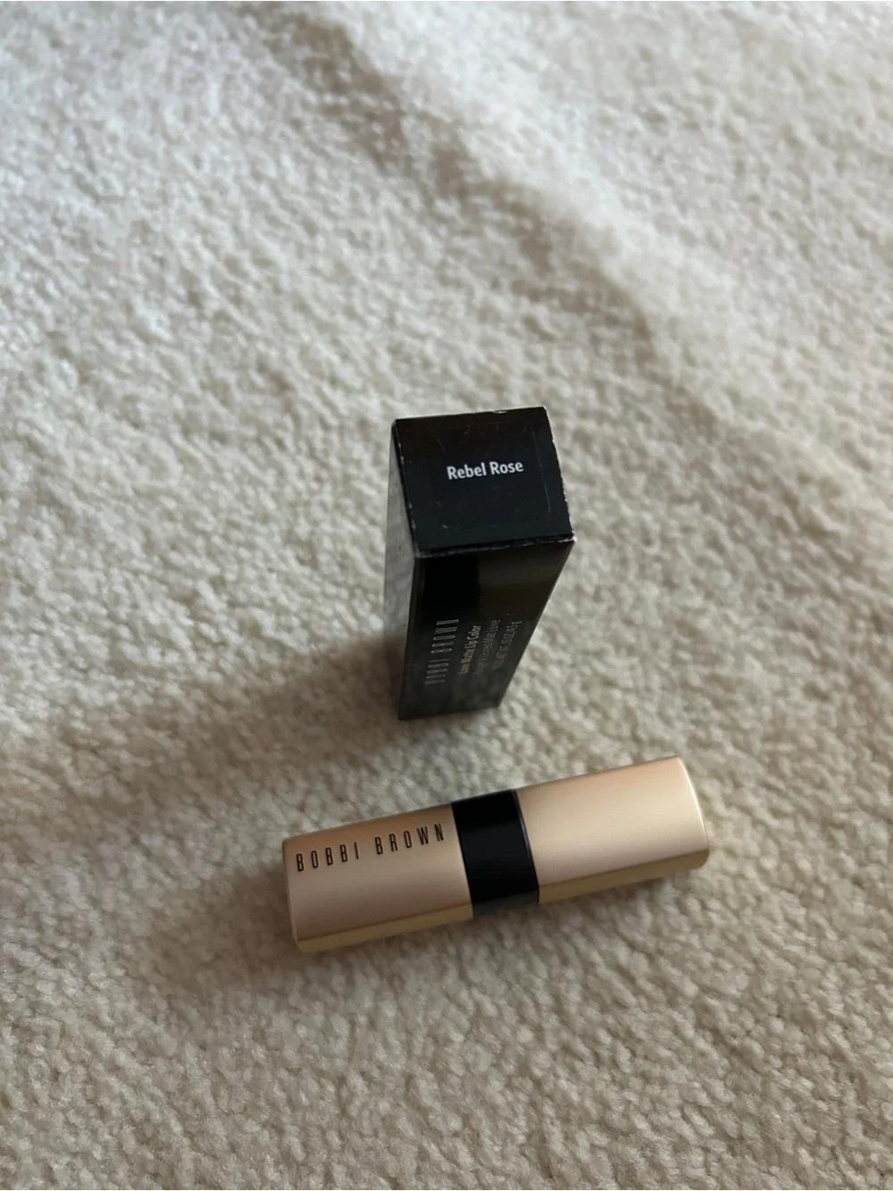 Bobbi Brown Rebel Rose Lipstick - Deep Rose Pink